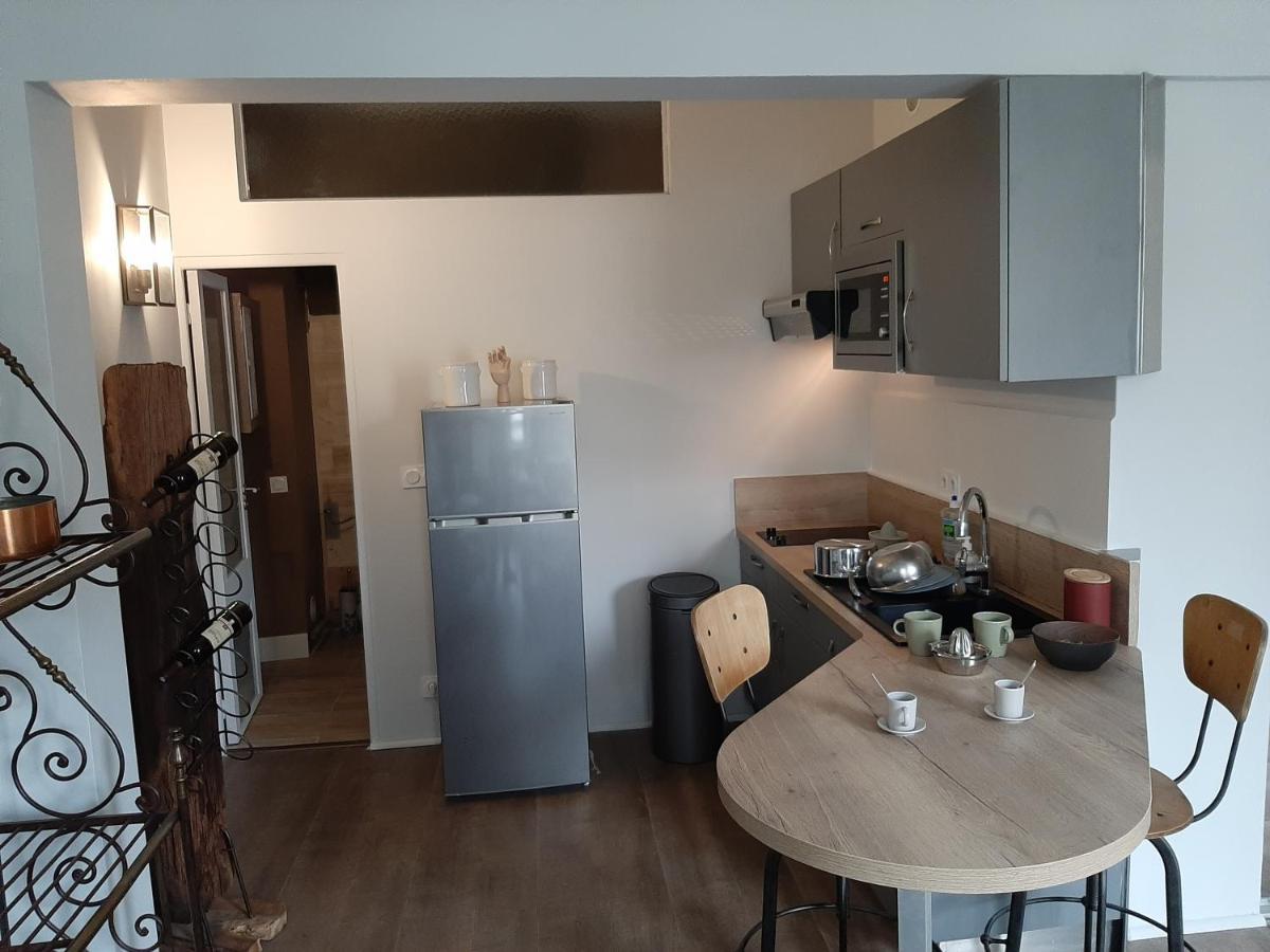 Une Chambre A Юзес Экстерьер фото